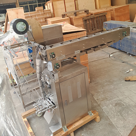 Empaquetadora automática VFFS con cubeta HP150F